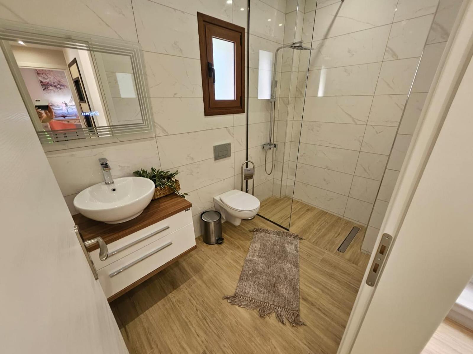 Agora Luxury Villa I Loutráki Exteriör bild