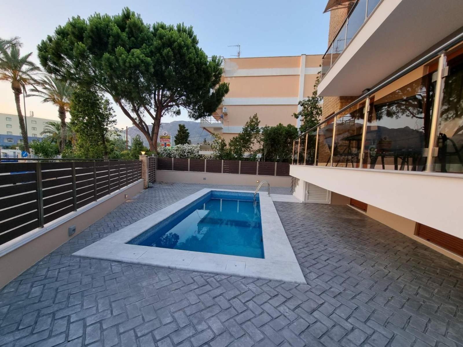 Agora Luxury Villa I Loutráki Exteriör bild